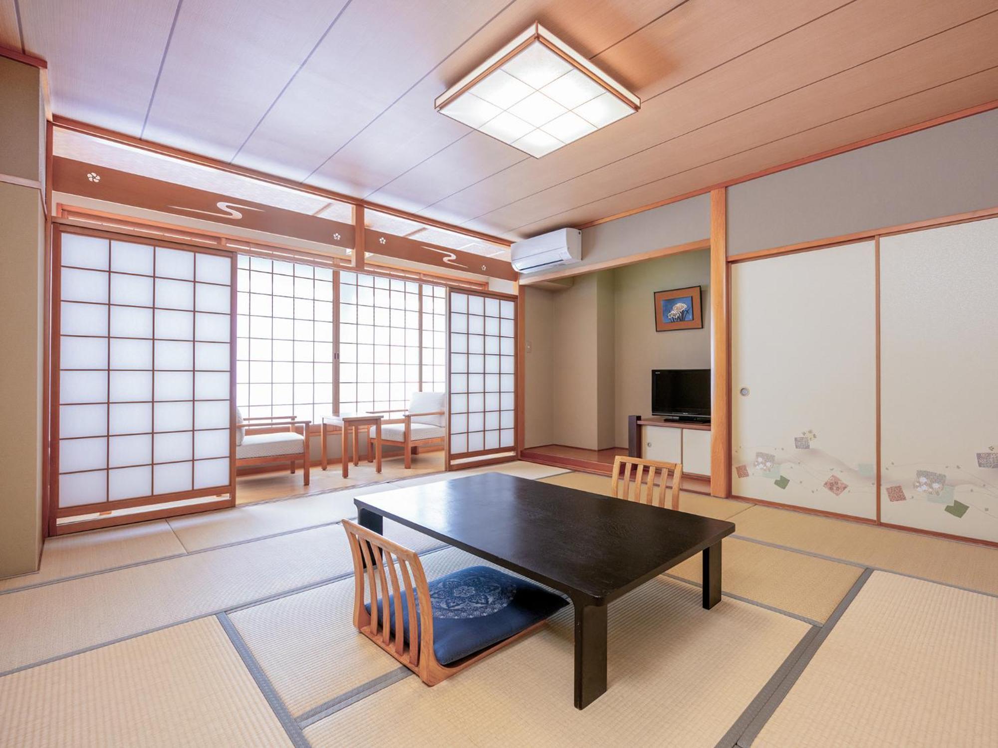 Yumoto Kanko Saikyo Nagato (Yamaguchi)