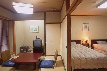 传统日式旅馆 汤本观光饭店西京 长门